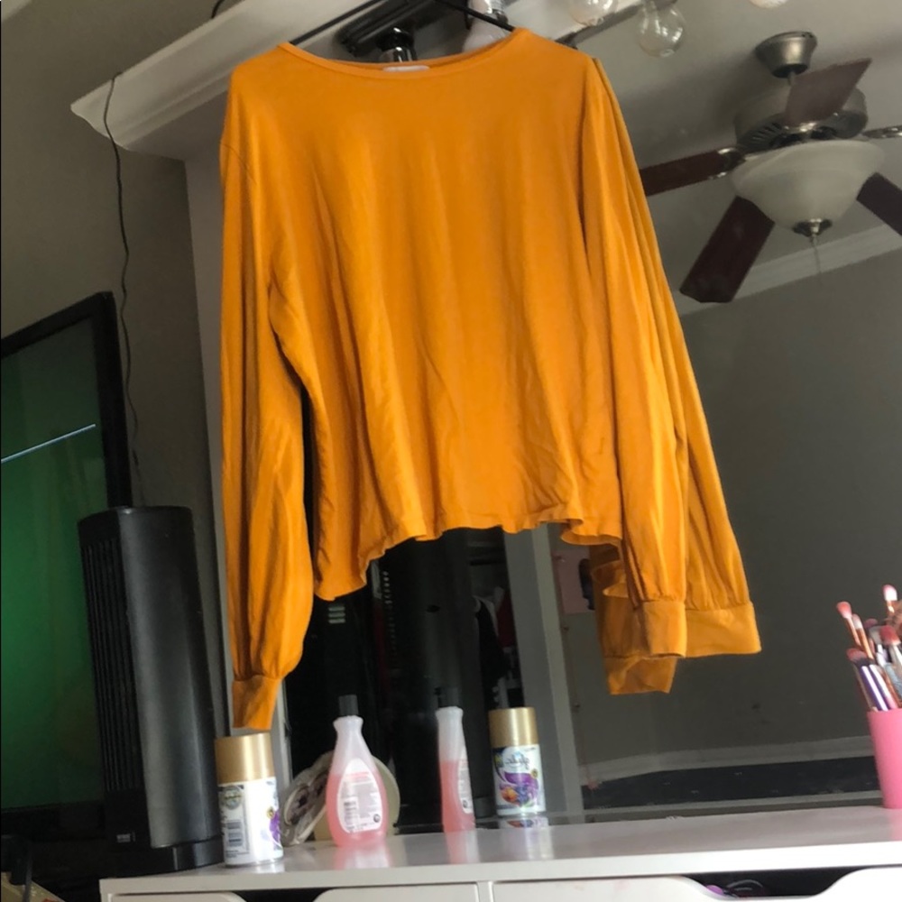 Long sleeve shirt